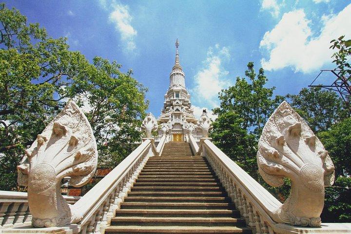 Oudong-templer og Phnom Prasith privat tur fra Phnom Penh