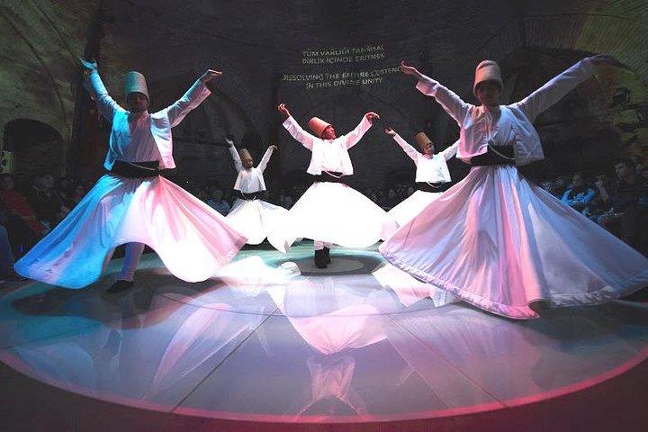 Wervelende Derwisjceremonie : Ga op spirituele reis