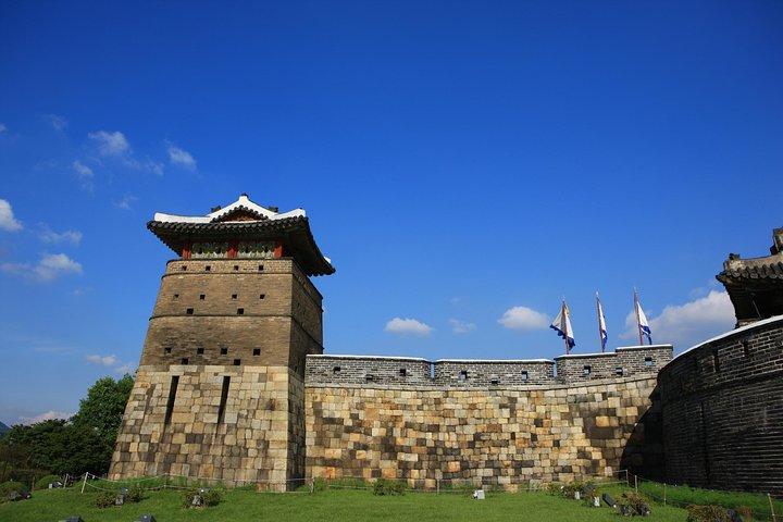 Hwaseong Fortress og Korean Folk Village Tour fra Seoul