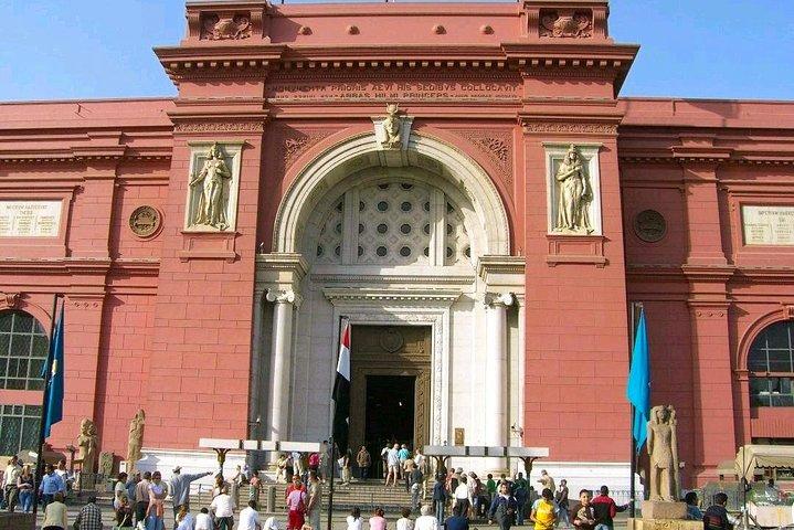Excursão de meio dia no Museu Egípcio