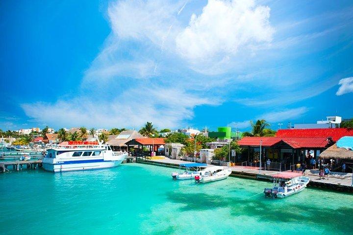 Ferry de ida e volta para Isla Mujeres de Cancún