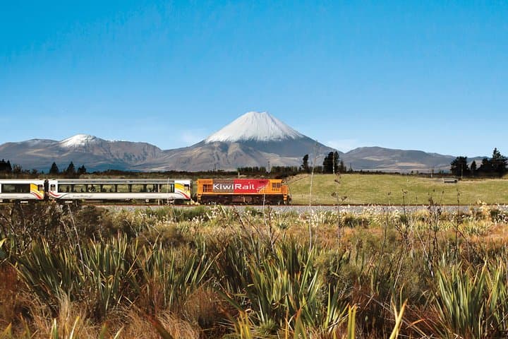 Northern Explorer Train Journey from Auckland to Wellington