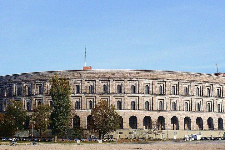 Visite de la vieille ville de Nuremberg et du rallye nazi avec pause déjeuner
