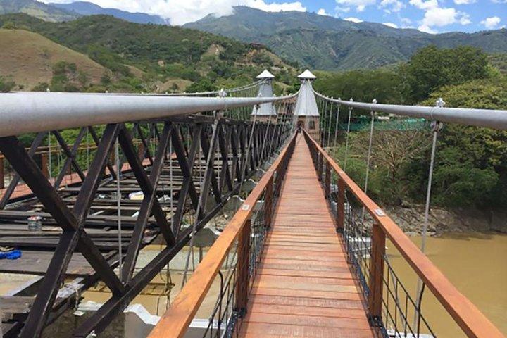 Santa Fe de Antioquia Tour with private transportation