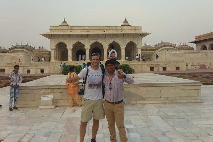 Agra Local Tour With Guide