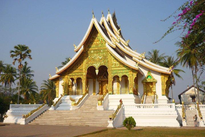 Guided Exploring Luang Prabang Full-Day Tour