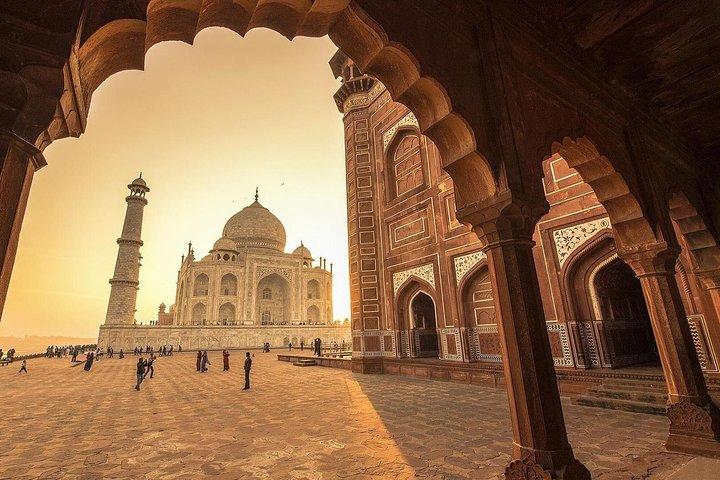 Same Day Taj Mahal Tour from Delhi