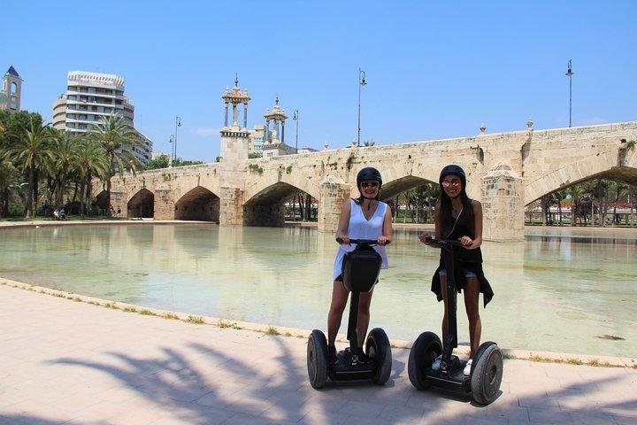 Tour privado en Segway por Valencia