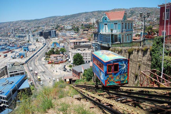 Histórico Valparaíso y Viña del Mar desde Santiago
