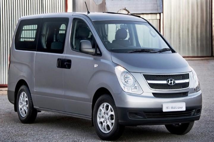 Privat transfer: Marrakech till Casablanca City eller Casablanca Airport