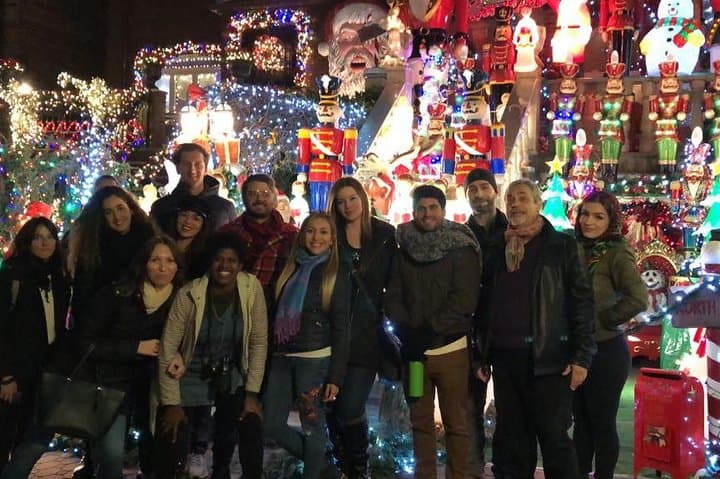 Dyker Heights Christmas Lights and NYC Skyline View Bus Tour