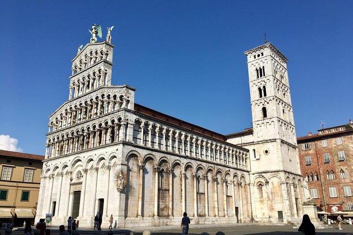 Tour de Pise, Lucques et Toscane au départ de Livourne