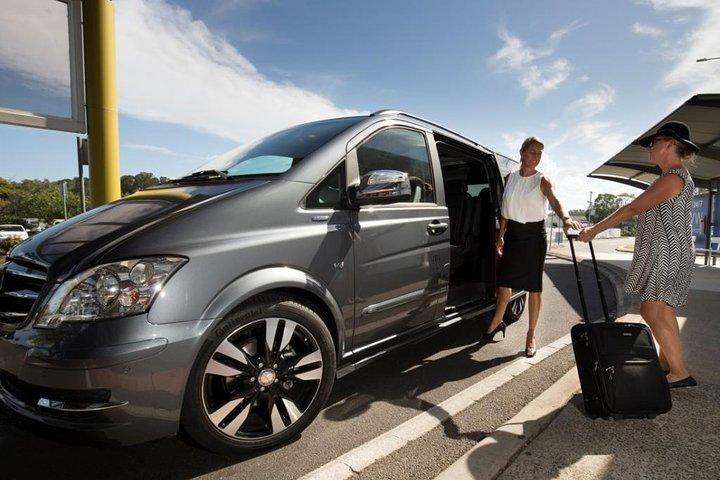 Trasferimento privato all'arrivo all'aeroporto di Tbilisi con Meet & Greet