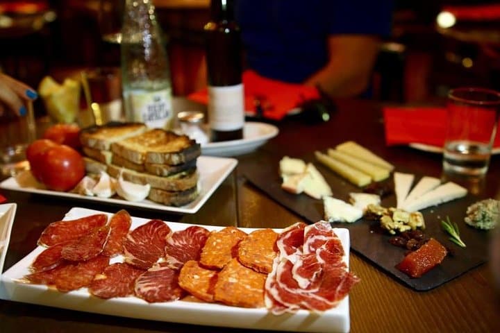 Savor Spain: Food, Wine, History & Culture Small Group Tour in Old Barcelona