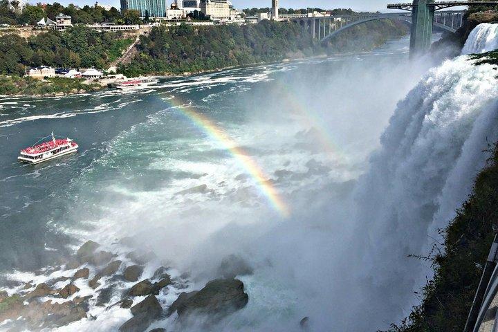 Privat rundtur: Niagara Falls Day Trip från New York City