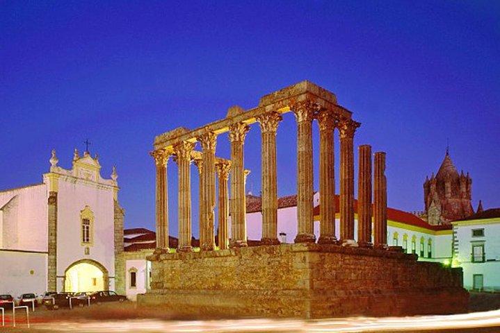 Historical Evora PRIVATE Full Day Tour | Cork, Wine and Olive Oil