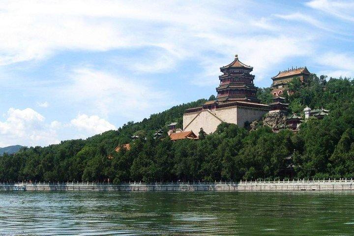 Private Day Tour Of Beijing: Mutianyu Great Wall and Summer Palace