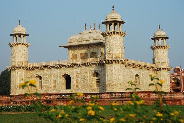 Agra Full Day Taj Mahal bij zonsopgang met Agra Fort & Itimad-ud-Daulah uit Delhi