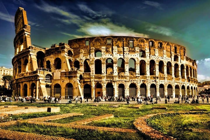 Rome Small-Group Shared Tour from Civitavecchia: 8 People Max