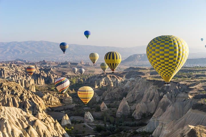 5-Day Tour of Istanbul and Cappadocia with return flights