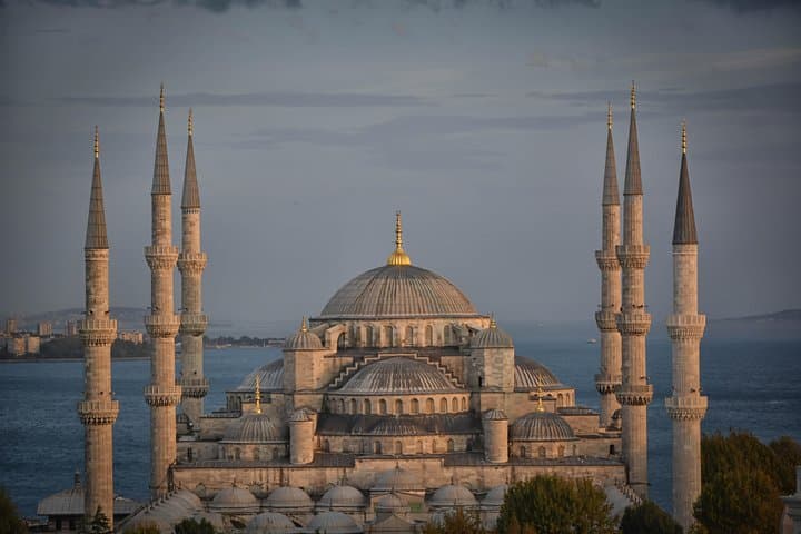 Guided Hagia Sofia, Blue mosque, Basilica Cistern- Grand Bazaar
