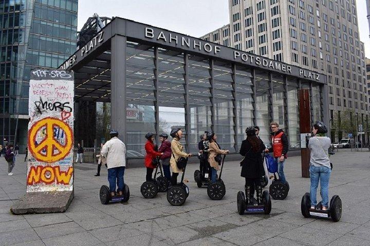 2 - H Tour turístico en Segway Berlín
