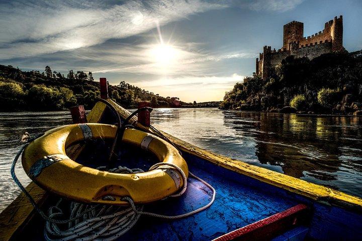 Knight Templars Private Day Tour Fra LISBON - Almourol Castle og Tomar