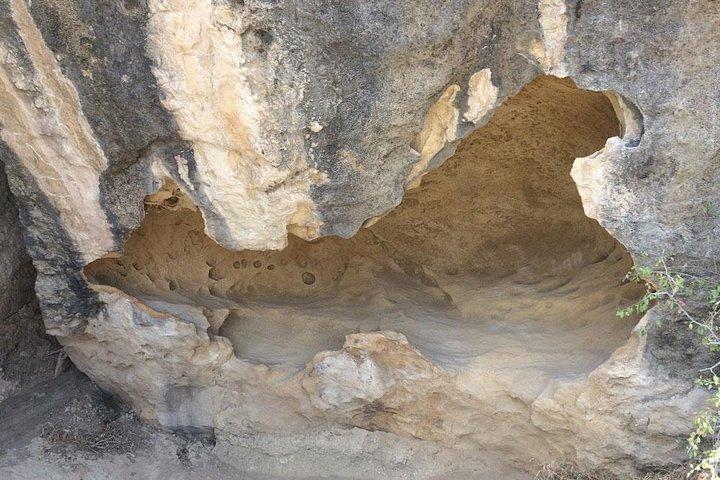 Qobustan und Schlamm Vulcano Private Tour