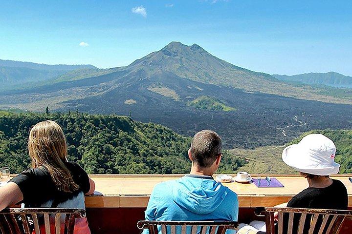 Tour privato: cascata, vulcano Kintamani, tour di Ubud con pranzo