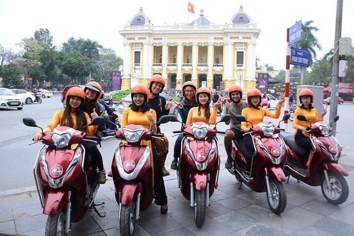 Hanoi Motorradtouren geführt von Frauen: Hanoi City Insight Motorradtouren