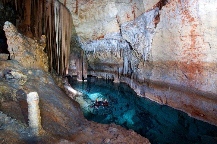 Tour per piccoli gruppi alla grotta Cova de Coloms di Maiorca