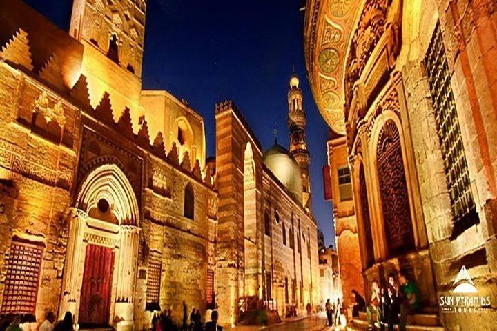 Cairo: Visita guiada por las pirámides de Guiza y El Cairo Islámico