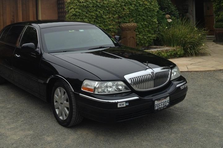 Sedan Airport Transfer from SFO to Calistoga (one way)