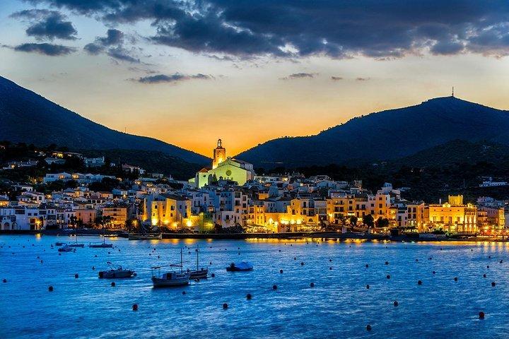 Dagtrip naar Cadaqués & Dalí House-Museum vanuit Girona (inclusief tickets)