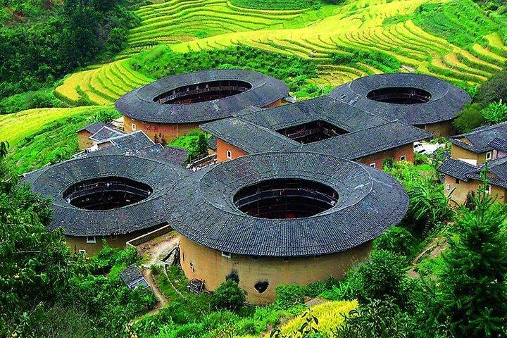 Tour privé de Tianluokeng Tulou Cluster Et Taxia Village De Xiamen
