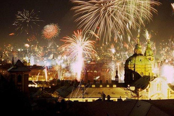 Silvester Pub Crawl in Prag, Ende im KarLovy Lazne