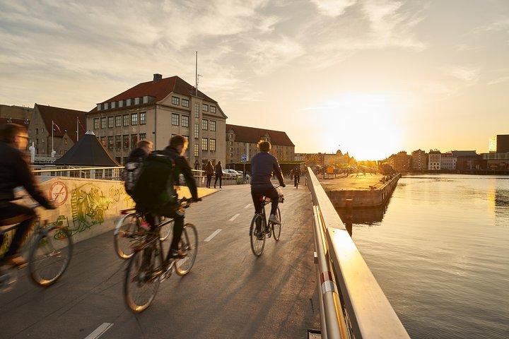Excursão Copenhagen Walnut Gems PhotoWalk - Christianshavn & Houseboats