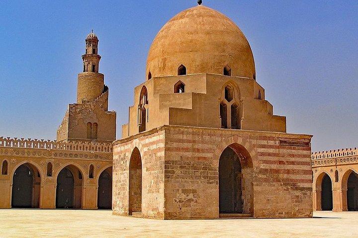 Private Photography tour to famous Islamic attractions of Cairo