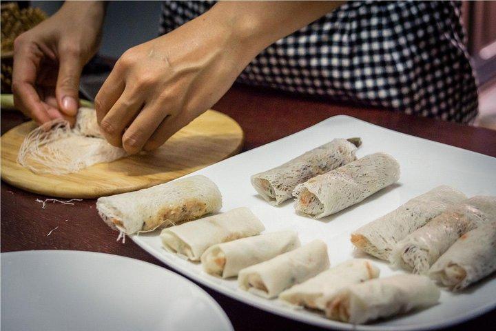 Cours de cuisine vietnamienne authentique avec Lua