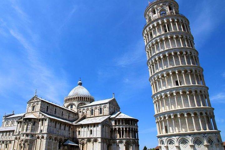 Vanuit Florence: Pisa en Lucca Privétour per minibusje