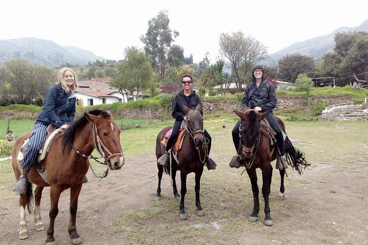 EQUITATION - Vue Panoramique sur la Montagne en Privé - CORDILLERA BLANCA