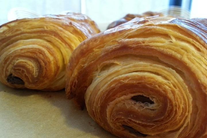 Paris Croissant and Breakfast Lezione di pasticceria con uno chef francese