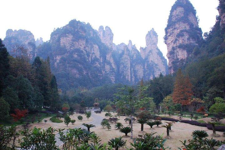 Private Tagestour zum Zhangjiajie Fairy Stream mit dem Fahrrad