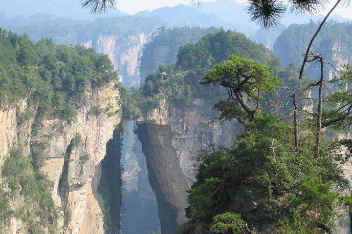 Tour privato di un giorno: antico villaggio etnico di Tujia di Shiyanping da Zhangjiajie