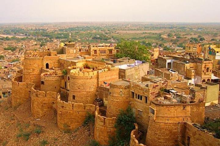 Privat overførsel fra Udaipur til Jaisalmer