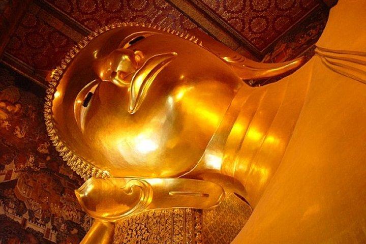 Halvdagstur til Bangkok's hellige templer og lokal kultur