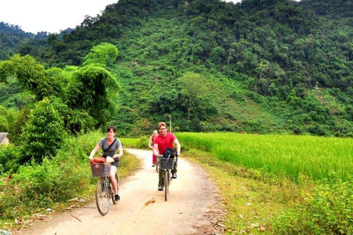 Frist time cycling and kayaking in Ba Be Lake 3 days