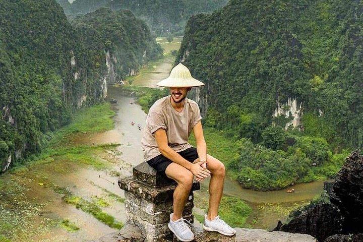 豪華なホア ルー - トラン アン - ムア洞窟 1 日、ハノイ/ニンビンからの往復旅行