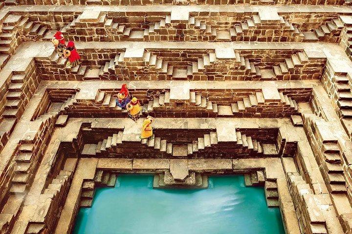 Abhaneri- und Fatehpur-Sikri-Tour ab Jaipur mit Agra Drop