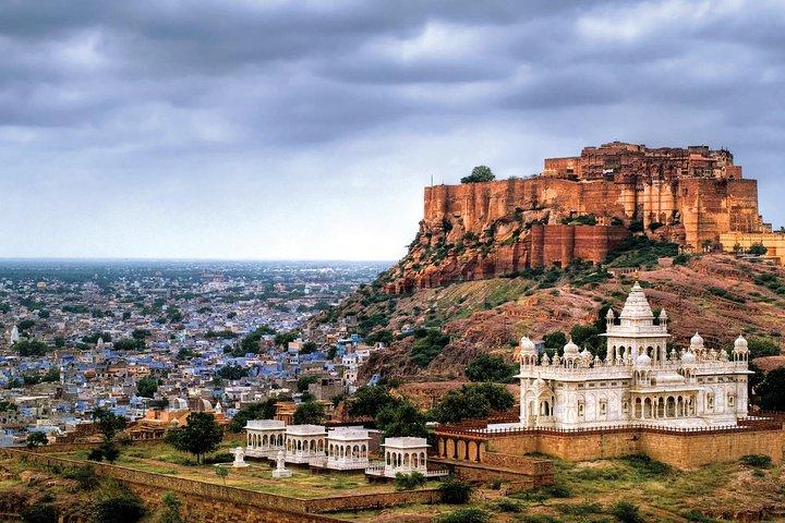 Tour guidato di un giorno della città di Jodhpur da Jaipur con pranzo e ingresso